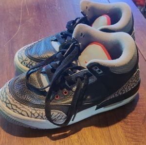 Air jordan size 4y